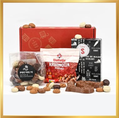 Smikkel Sint box met melkchocolade letter S, kruidnoten, chocoladekruidnoten, Sint brievenbusgeschenkdoos en gratis Sint wenskaart, perfect voor Sinterklaas.