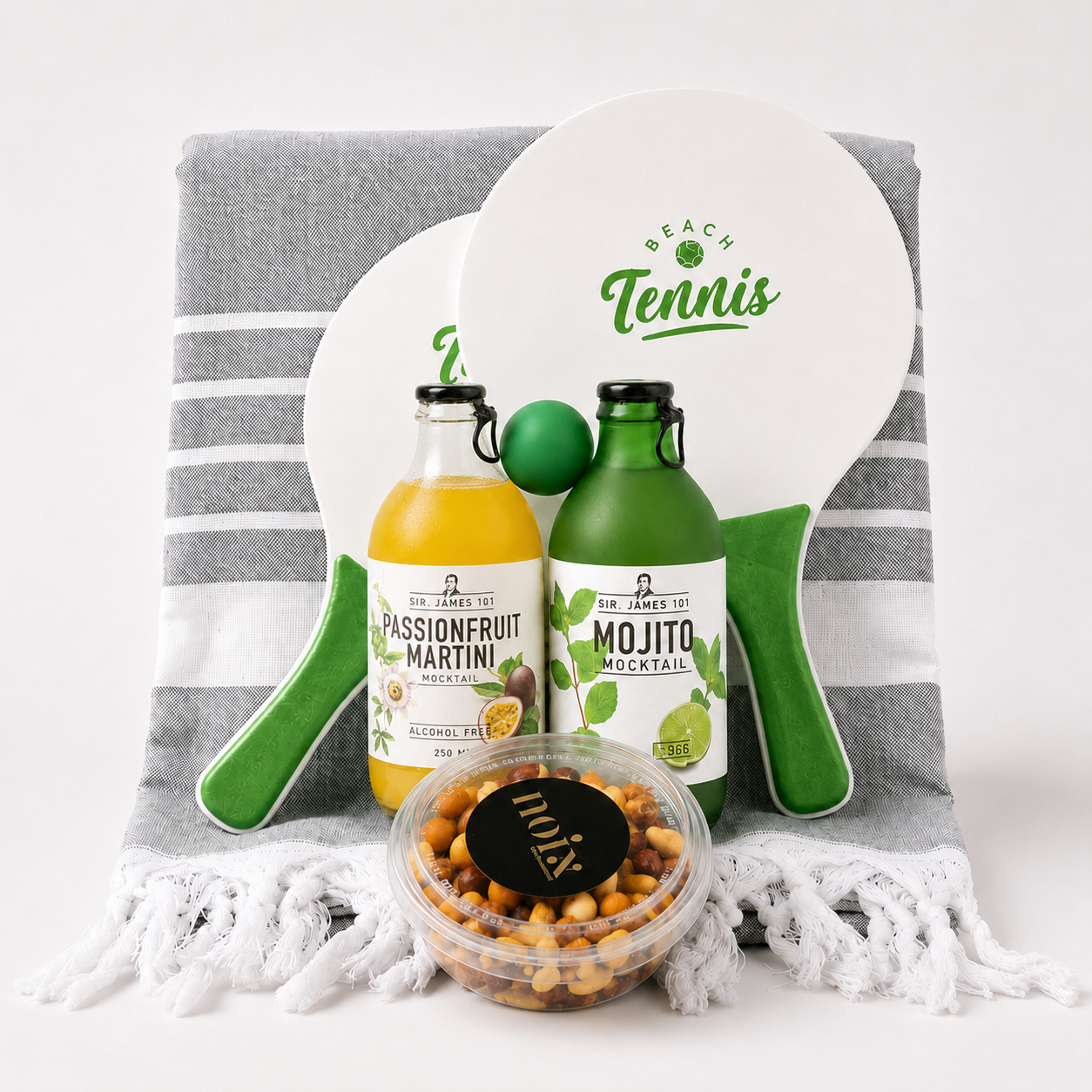 zomerpakket met cocktails en tennisset